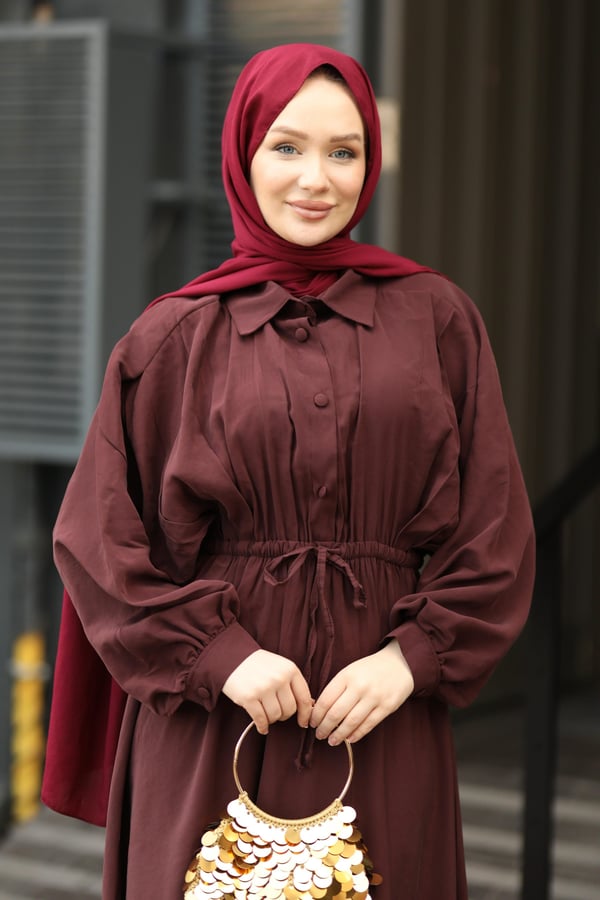 Bel Büzgü Detaylı Düğmeli Uzun Tesettür Elbise