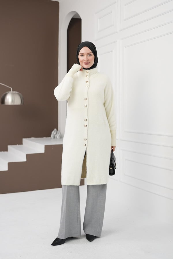 Düğmeli Yumoş Hırka - Beyaz kadın giyim ürün görseli Arzestore