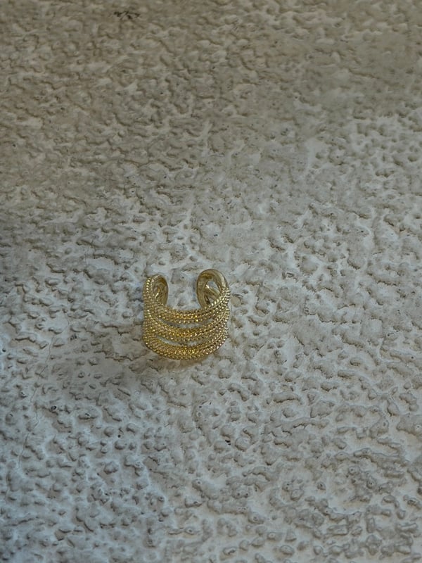 3lü Görünümlü Gold Kıkırdak Küpesi