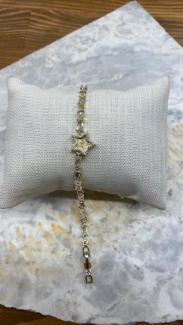 Baget Taşlı Yıldız Gold Bileklik 
