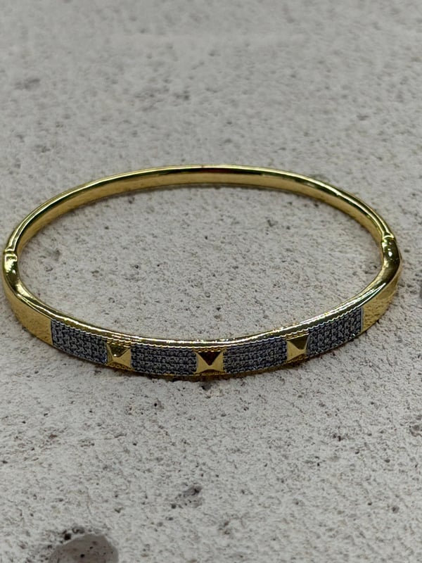 Beyaz Taşlı Gold Bileklik 