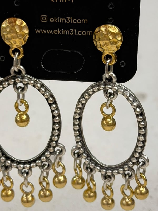 Bohem Çift Renk Oval Sallantılı Küpe
