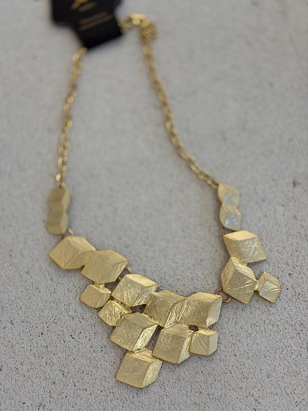 Bohem Gold Kaplama Küp Kolye
