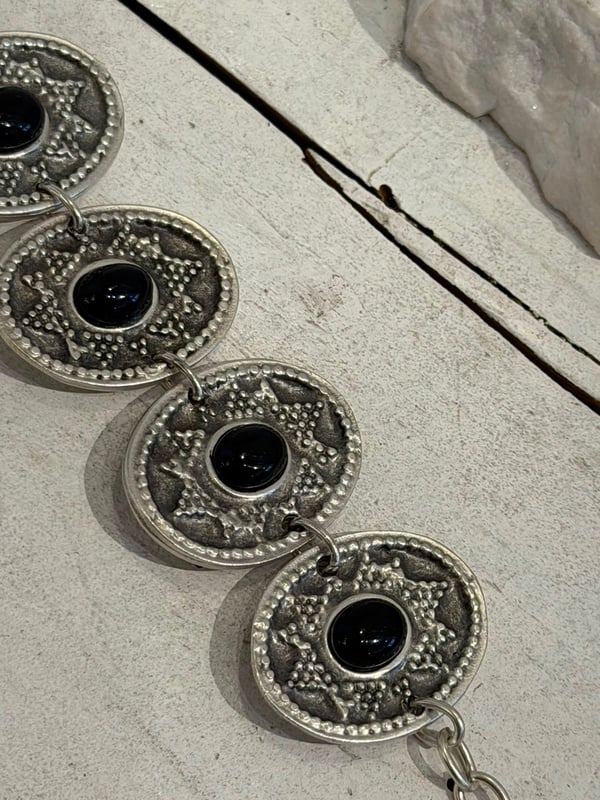 Bohem Oval Siyah Taş Bileklik