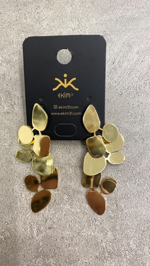 Dağınık Model Sallantı Küpe