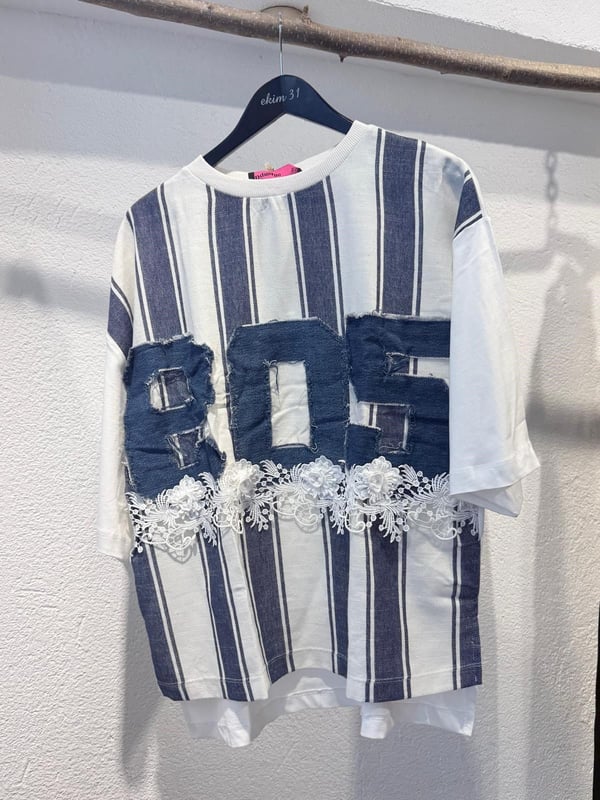 Dantel Detaylı Oversize Tshirt