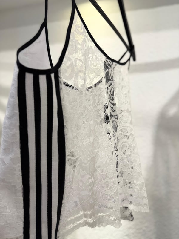 Dantelli Askılı Bluz