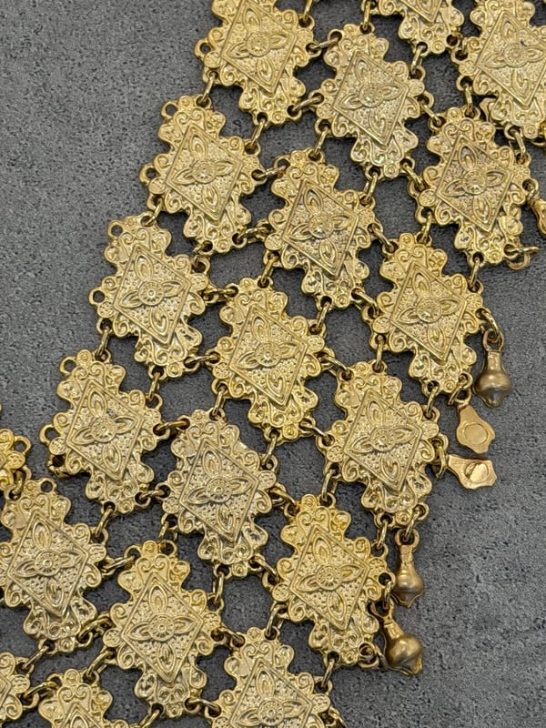 Eskitme Gold Yaka Kolye