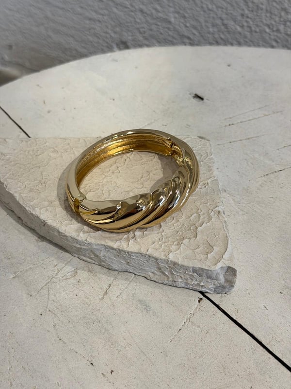 Gold Burgu Kelepçe