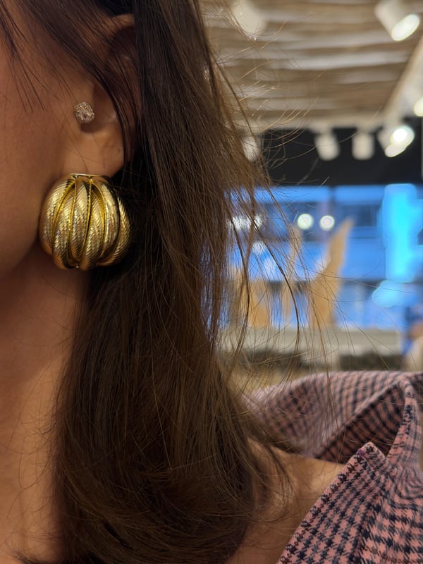 Gold Düğüm Model Küpe