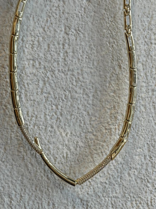Gold Taş Detaylı Kolye 