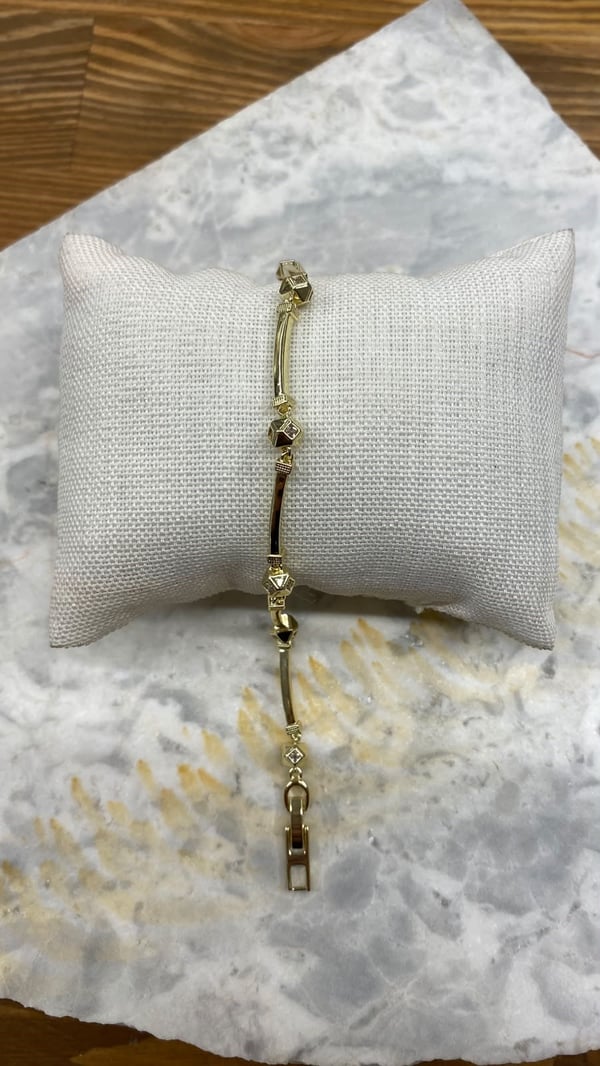 Gold Taşlı Top Bileklik