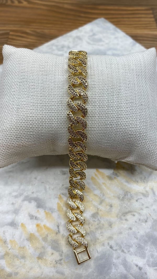Gold Taşlı Zincir Bileklik