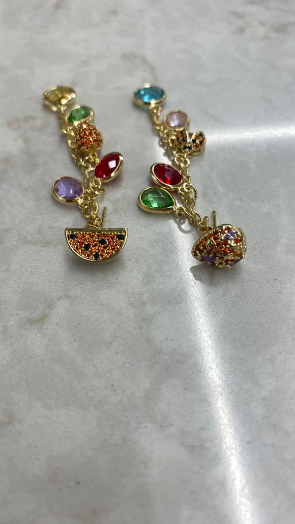 Karpuz Çilek Model Renkli Taşlı Sallantılı Küpe 