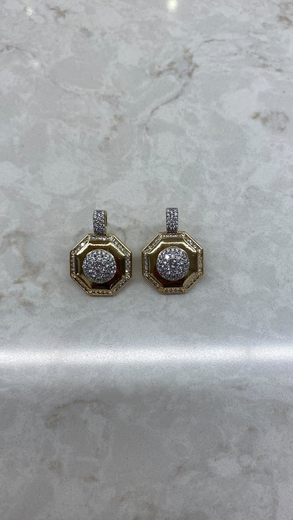 Köşeli Taşlı Gold Küpe 