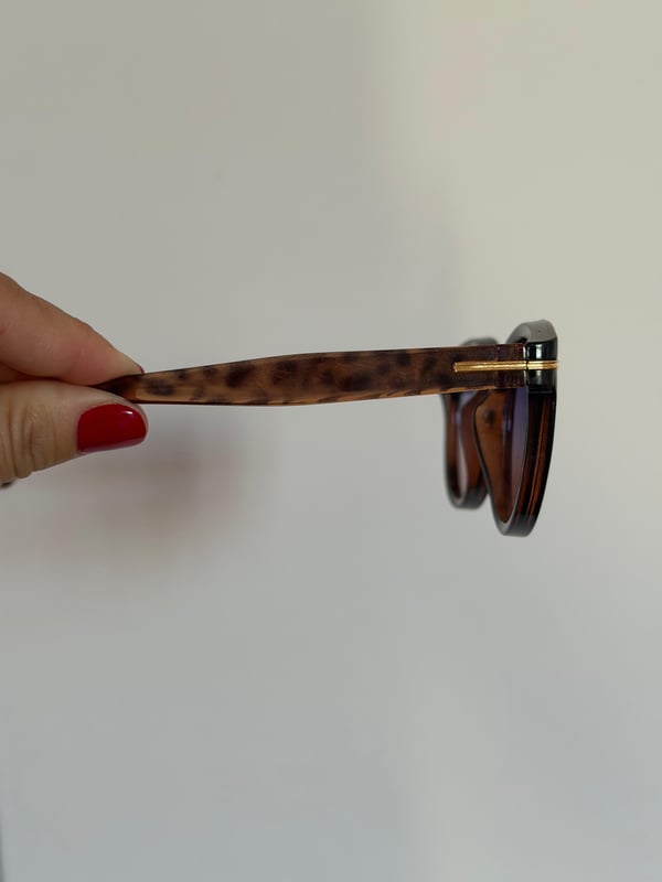 Leopar Desenli Kemik Gözlük