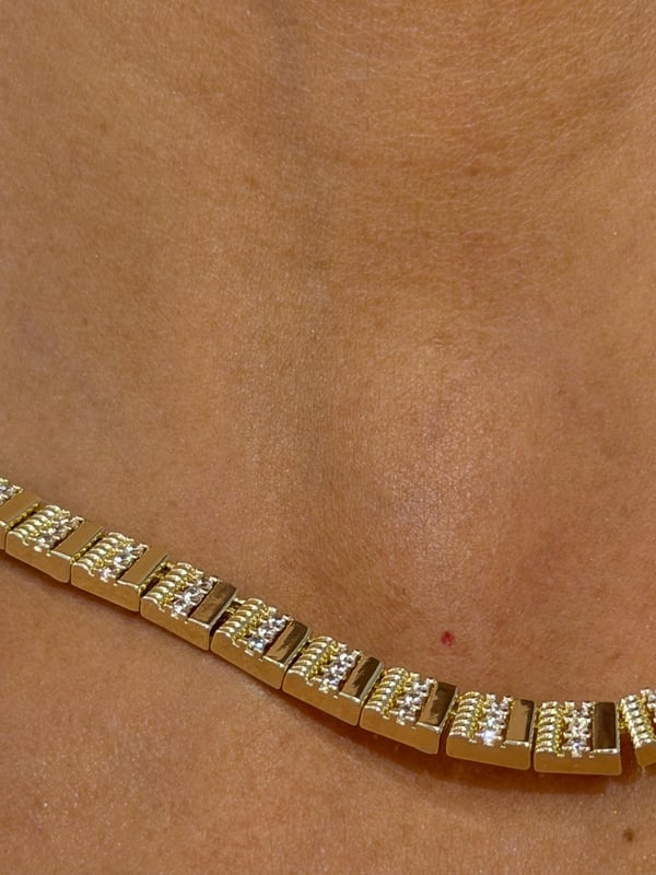 Minik Taşlı Gold Coker Kolye
