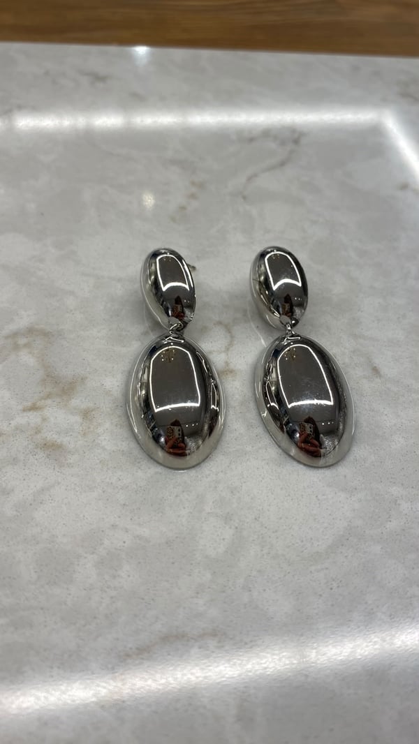 Oval Sallantı Silver Küpe