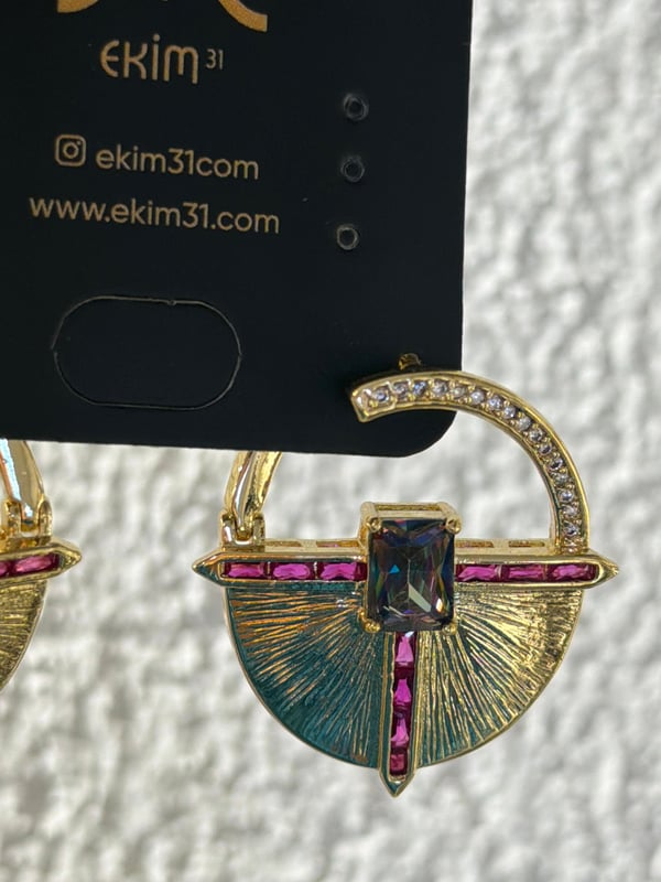 Pembe Kare Taşlı Gold Küpe