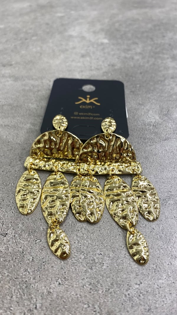 Sallantılı Gold küpe