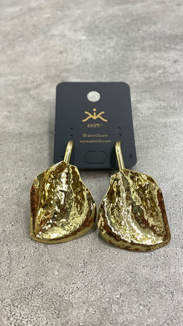 Sallantılı Gold Küpe