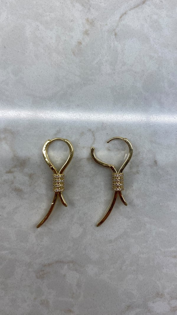Sarkık Gold Küpe