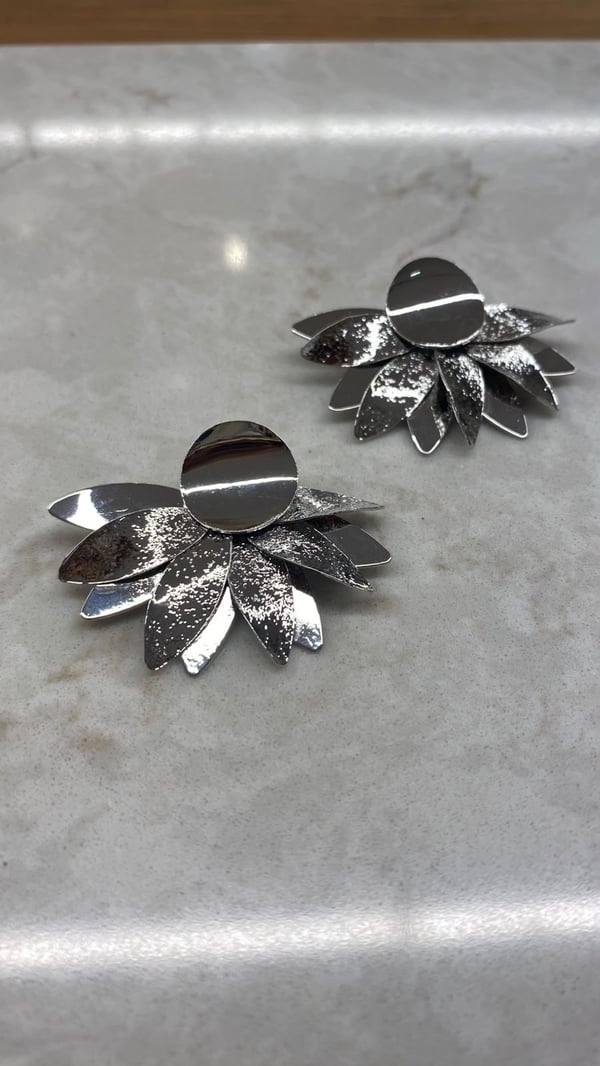 Silver Çiçek Küpe