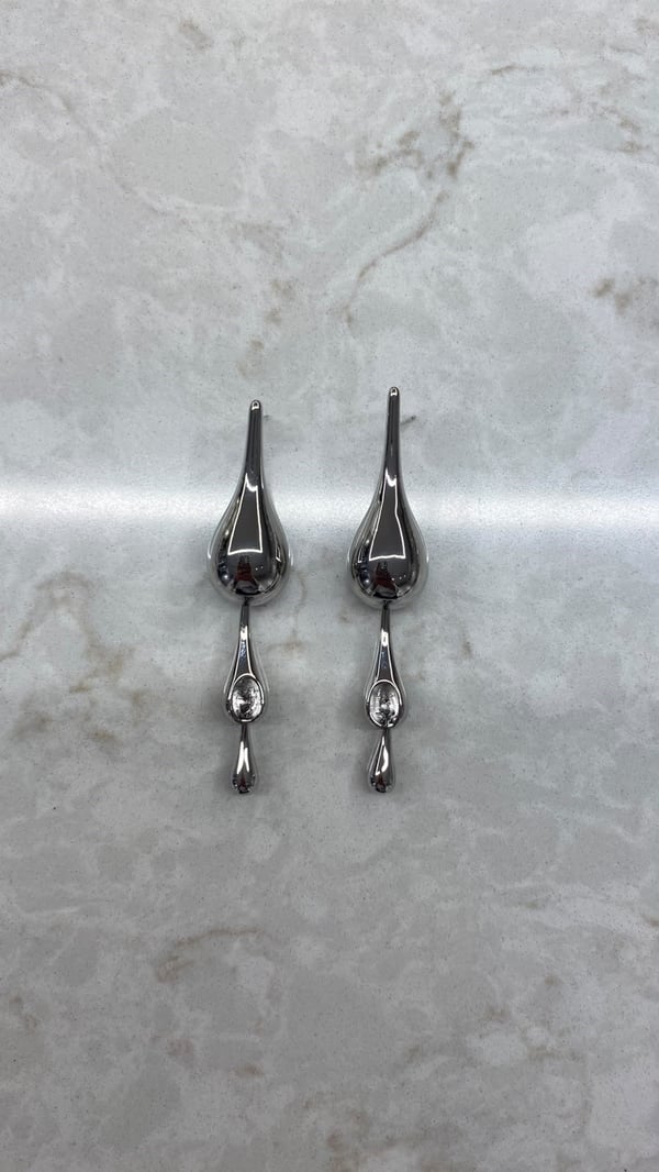Silver Sarkık Damla Küpe