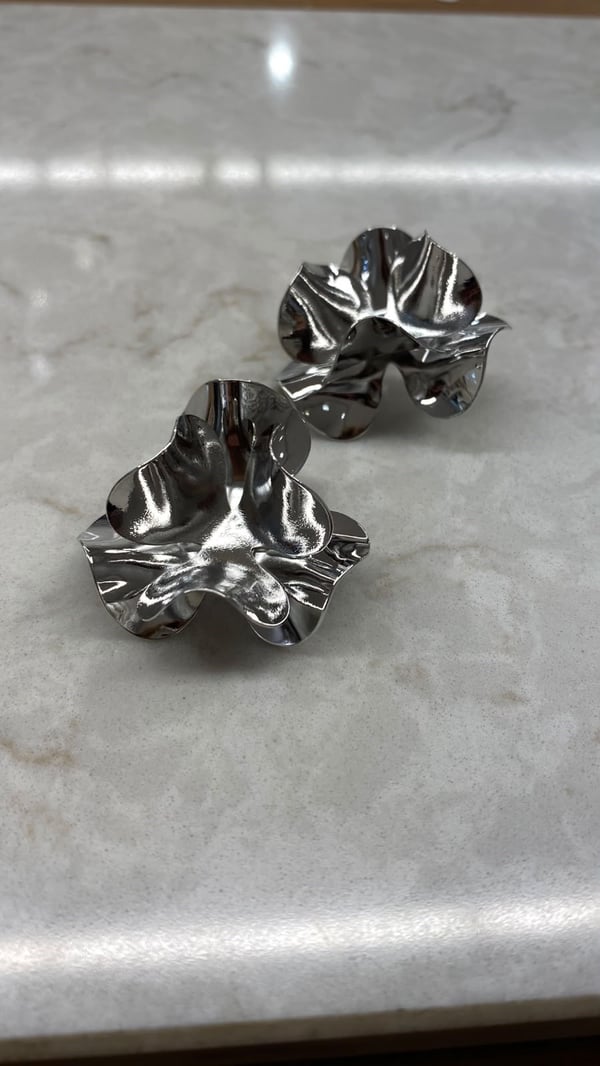 Soyut Silver Çiçek Küpe