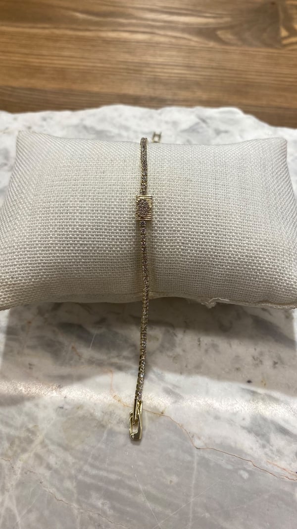 Su Yolu Minimal Kalp Detaylı Gold Bileklik 