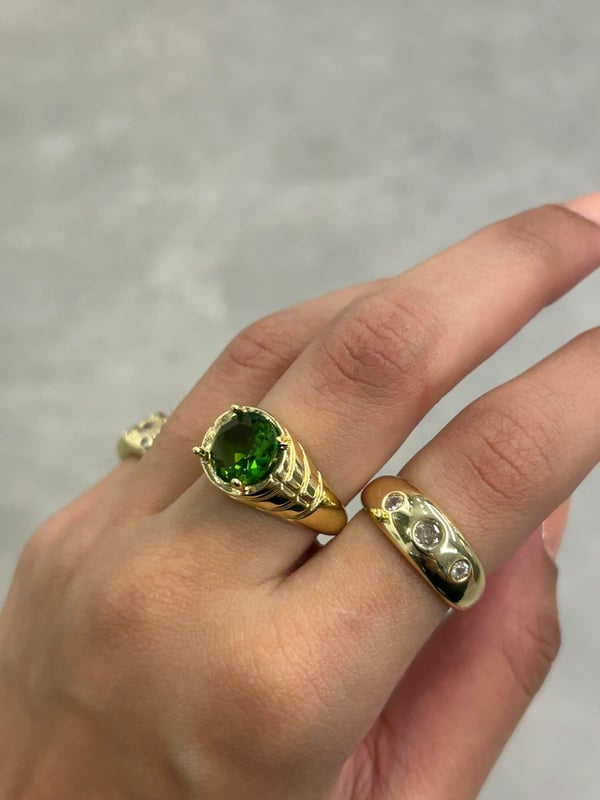 Yeşil Taşlı Gold Yüzük 