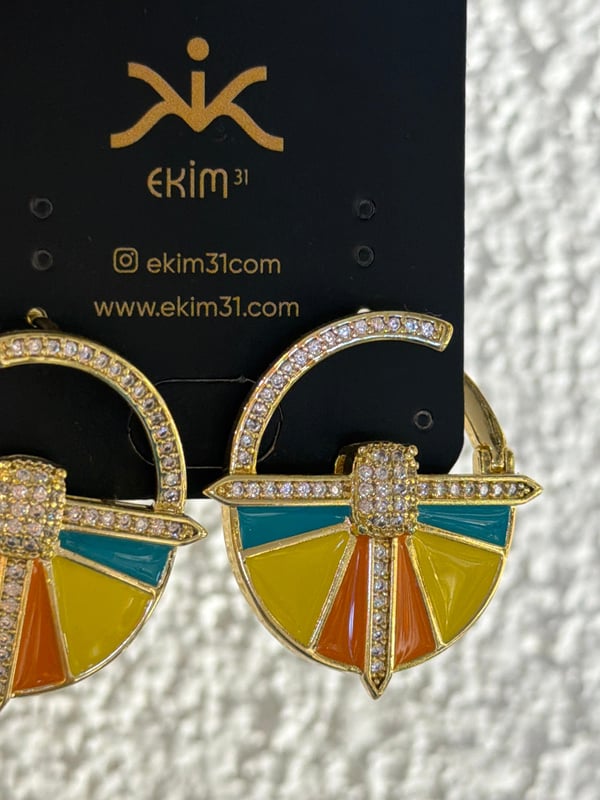 Zirkon Taşlı Sarı Detaylı Renkli Küpe