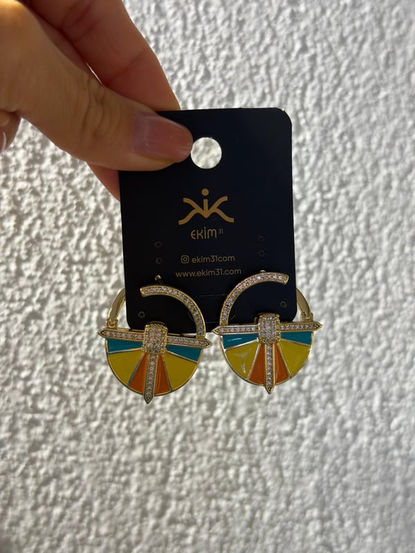 Zirkon Taşlı Sarı Detaylı Renkli Küpe