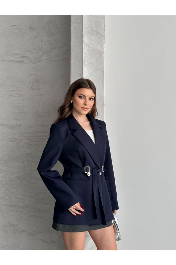 Çift Toka Detaylı Kuşaklı Blazer Ceket