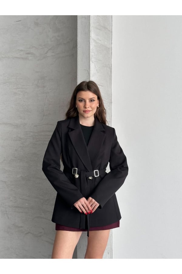 Çift Toka Detaylı Kuşaklı Blazer Ceket