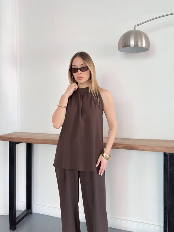 Halter Yaka Bluzlu Takım