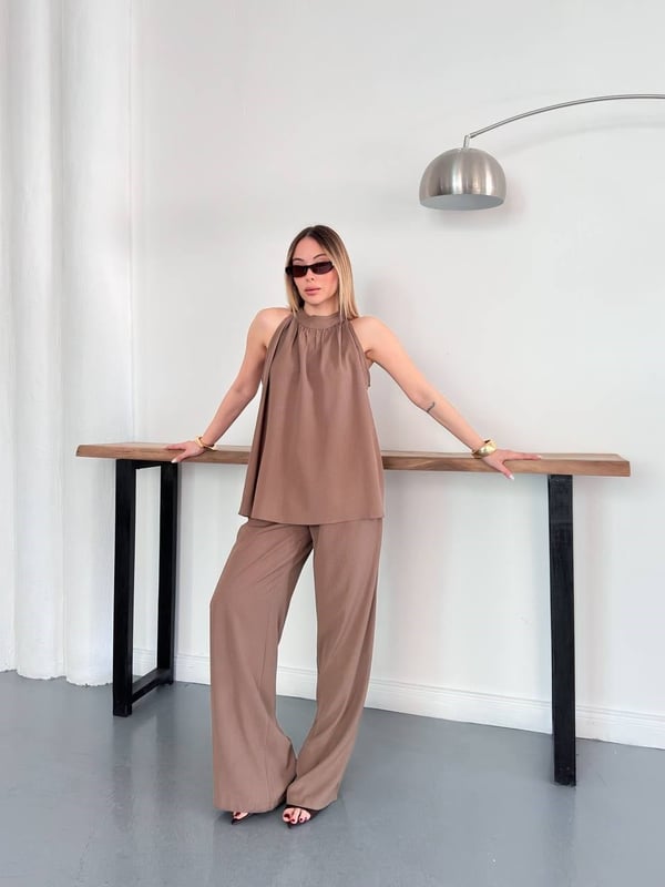 Halter Yaka Bluzlu Takım