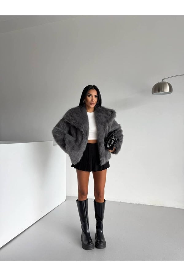 Kadın Çift Çıtçıtlı Cepli Lolita Kürk Mont