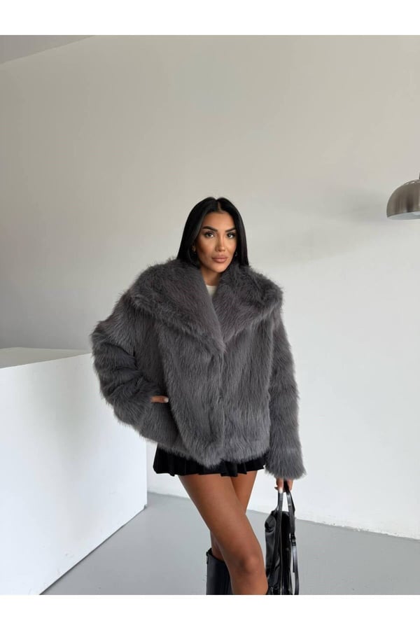 Kadın Çift Çıtçıtlı Cepli Lolita Kürk Mont