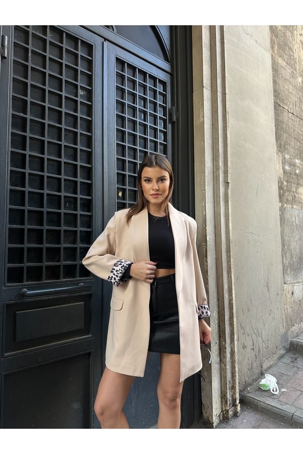 Kadın Yeni Sezon Leopar Astar Detaylı Uzun Blazer Ceket