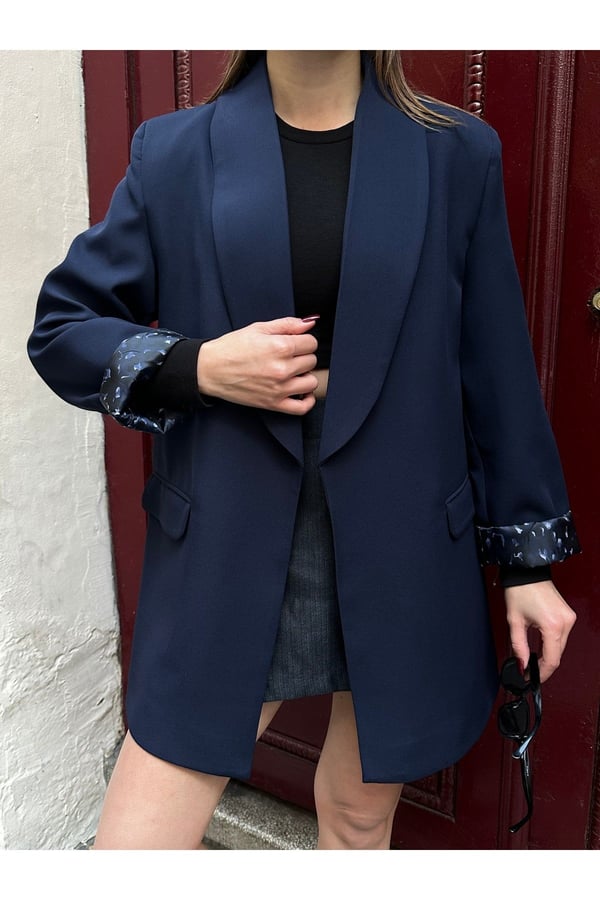 Kadın Yeni Sezon Leopar Astar Detaylı Uzun Blazer Ceket