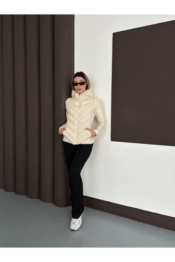 Kapüşonlu Dalgıç Detay Rüzgar geçirmez Slim Fit Şişme Mont Krem