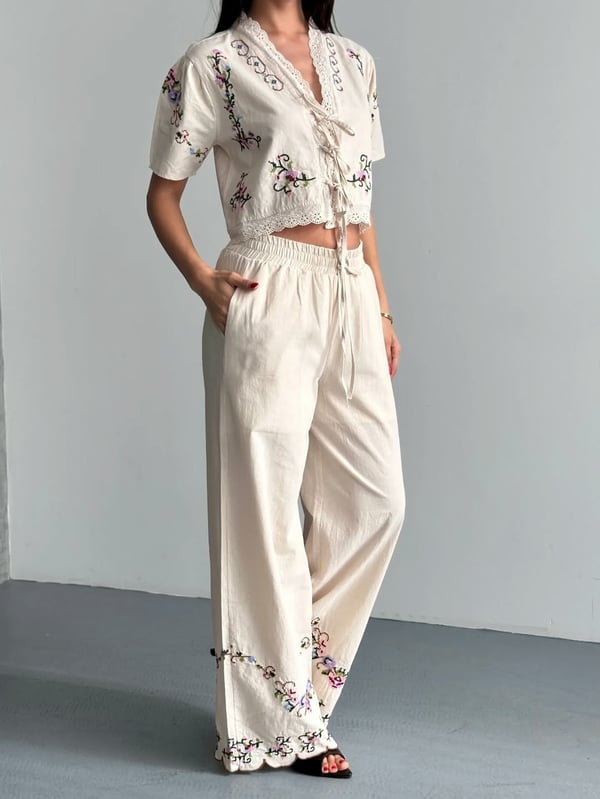 Nakış Detaylı Etnik Keten Takım