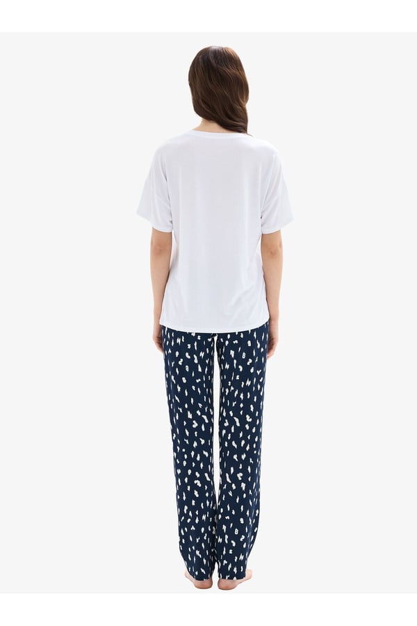Kadın Pijama Takımı 52077 - Beyaz
