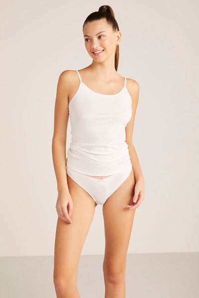 Kom Basic Top İp Askılı Pamuklu Atlet