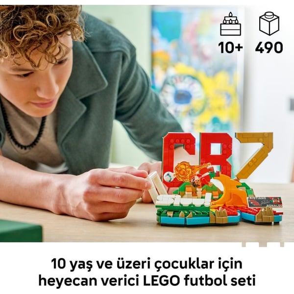 LEGO® Editions Cristiano Ronaldo – Unutulmaz Futbol Anları 43012 | 490 Parça