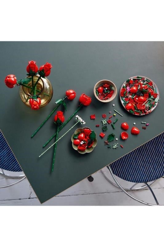LEGO Icons Gül Buketi 10328