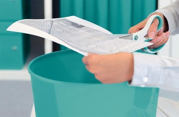 Leitz WOW Titanyum Ofis Makası 205mm Metalik Buz Mavisi - KOD:53192051