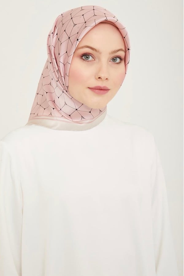 ARMİNE %100 SURA İPEK EŞARP