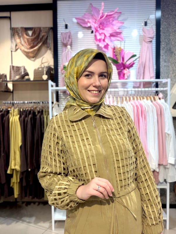 KAFES DETAYLI TAKIM
